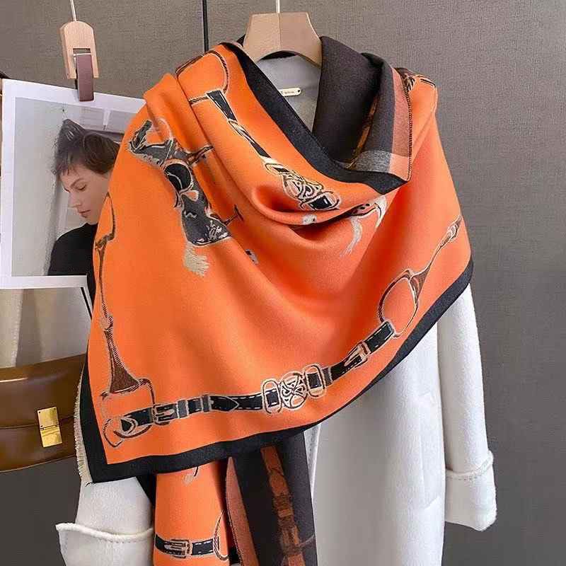 Cashmere Scarf - 레트로 라이더 말 모양 모조 캐시미어